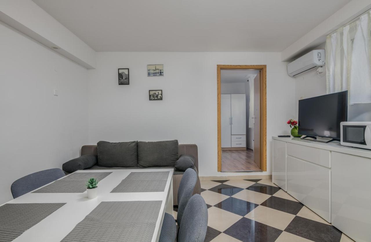 Apartments D كرك المظهر الخارجي الصورة